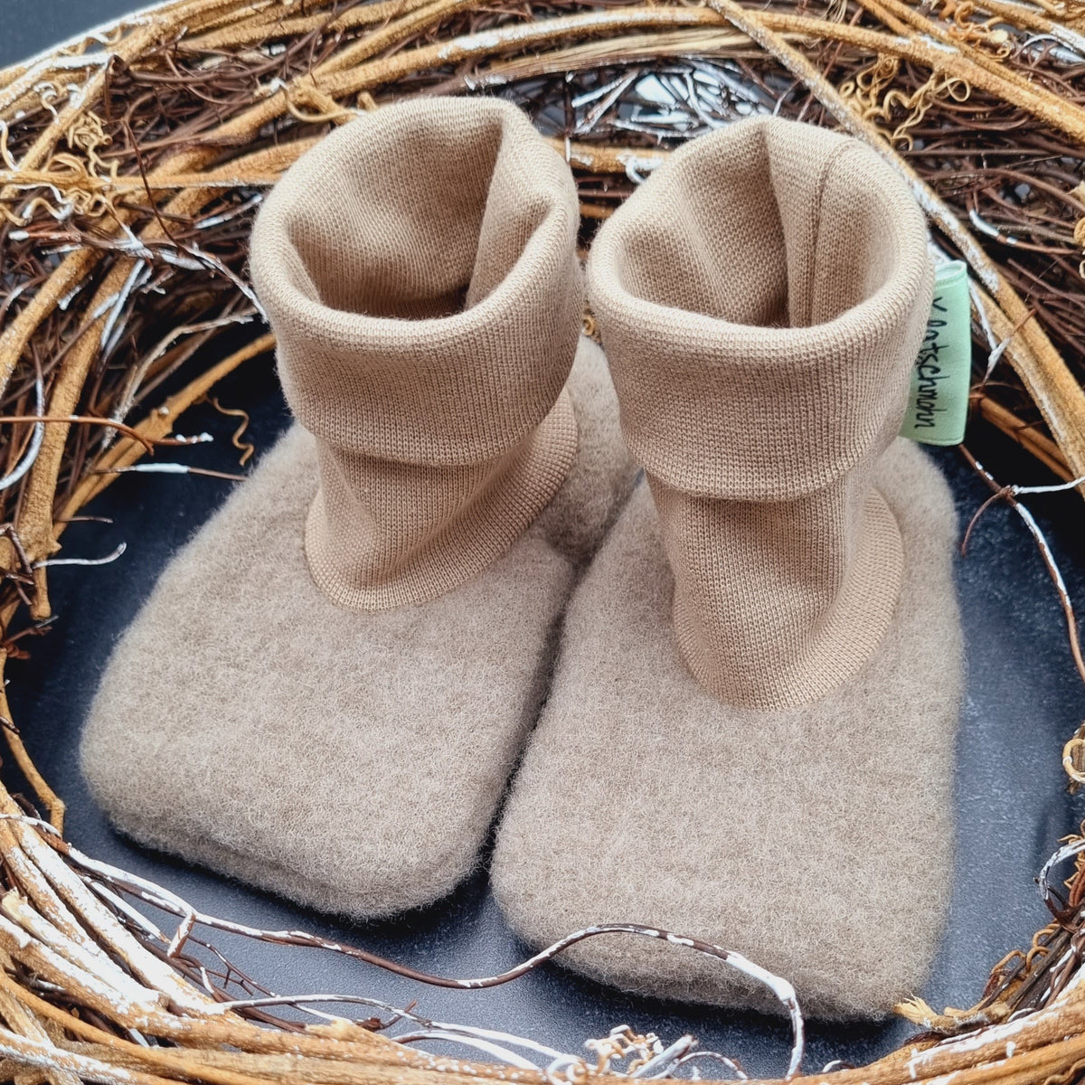 Merino Wollfleece Puschen sand