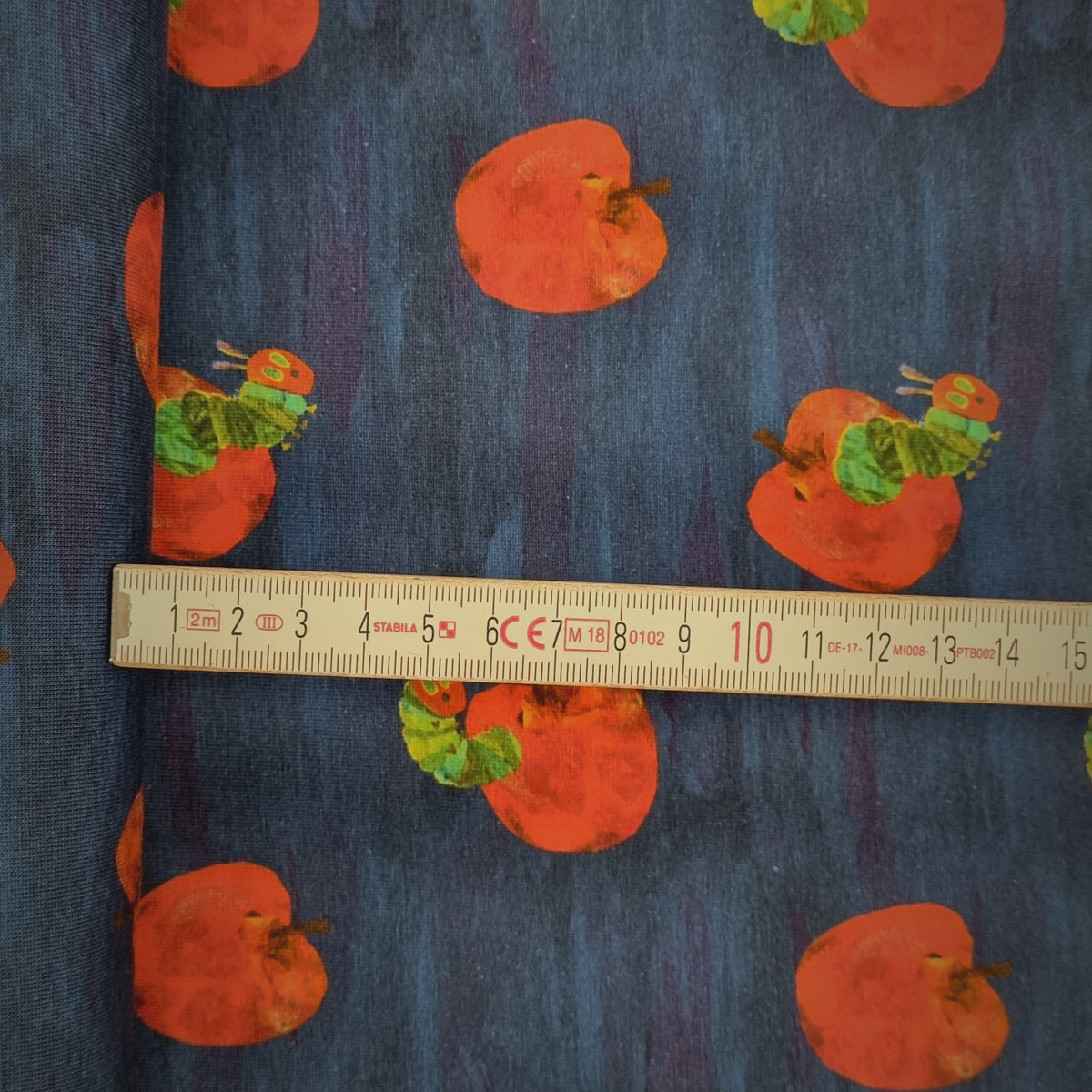 Jersey Raupe Nimmersatt