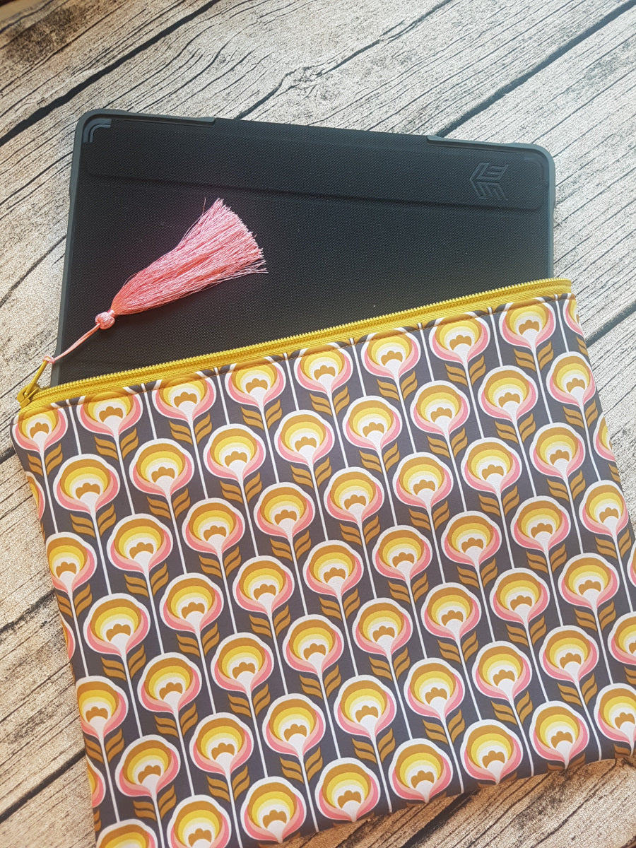 DIY-Material-Set, Softshell-Hülle iPad 10.2, Retro