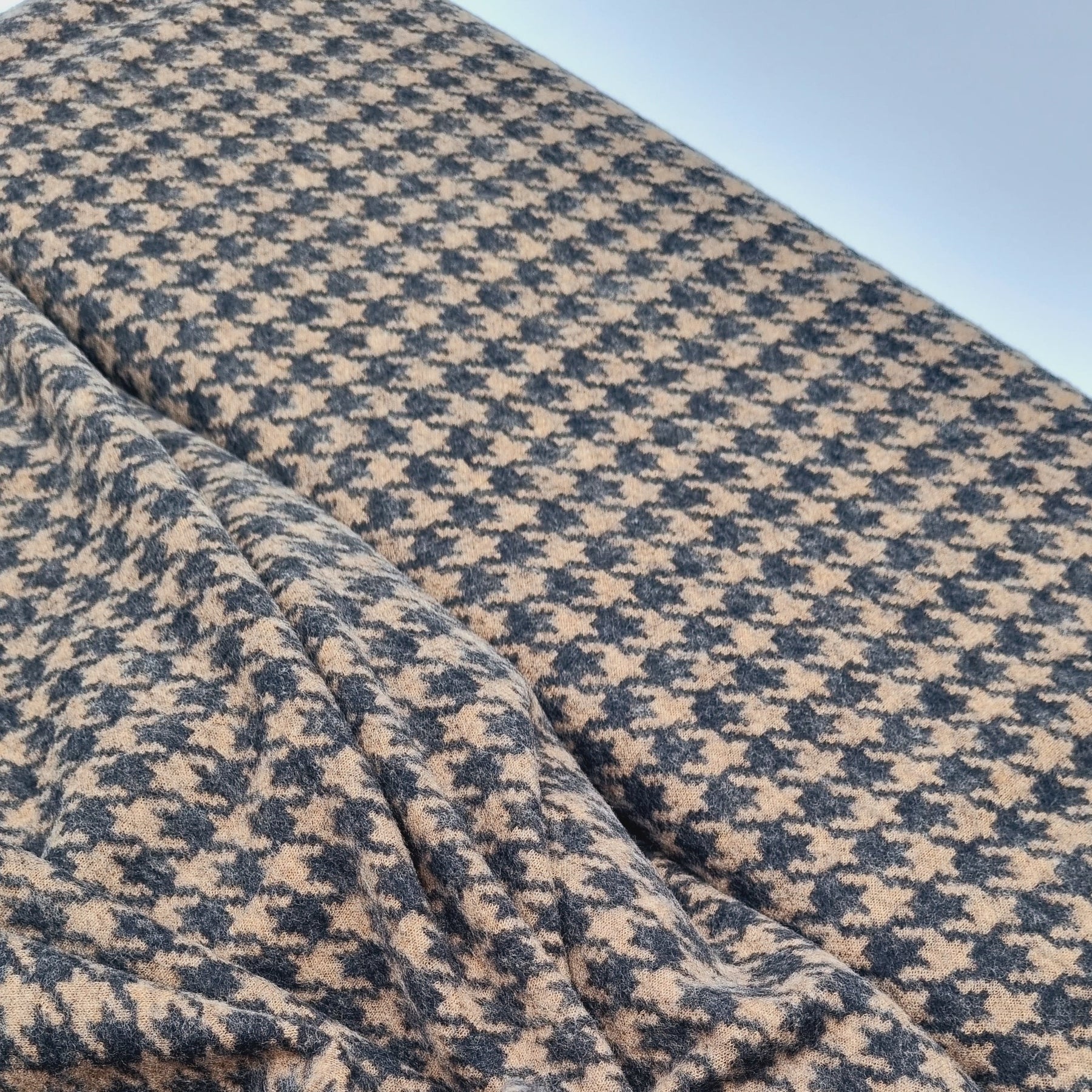 Jacquard Hahnentritt cognac