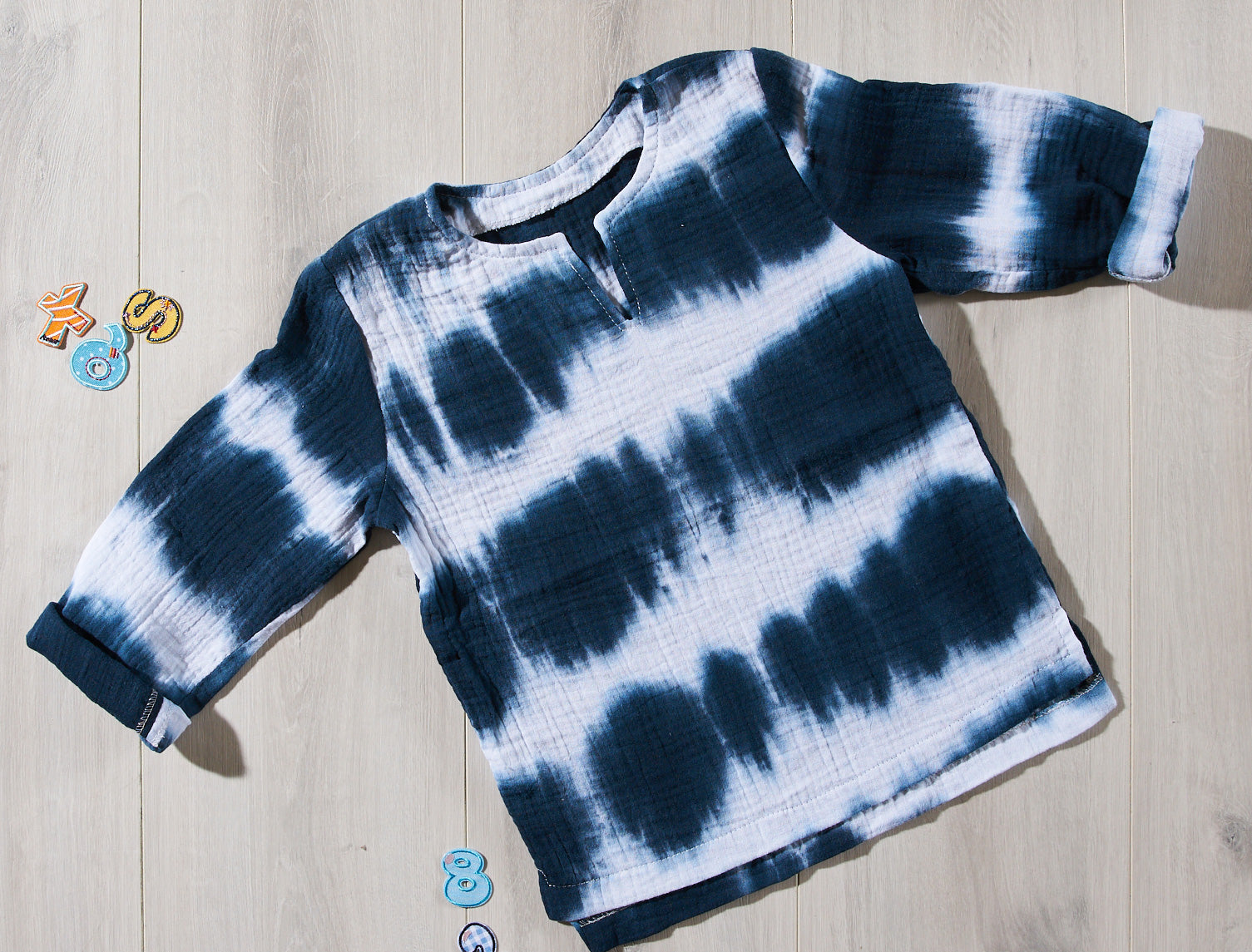 Kinderkleidung - Batik Oberteil aus Musselin
